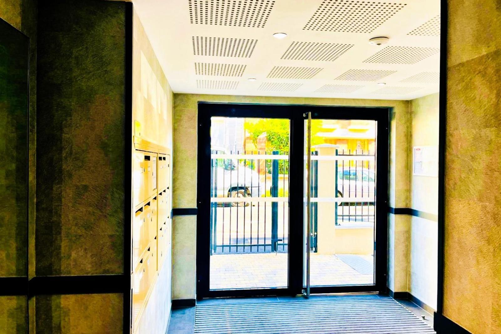Luxury A 10Mn Du Centre De Paris & Free Parking Leilighet Vitry-sur-Seine Eksteriør bilde
